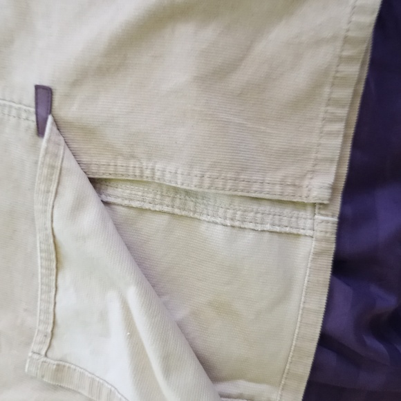 Corduroy Gap skirt with leather enforced front panel slits. Side zipper. 16 - Picture 4 of 4